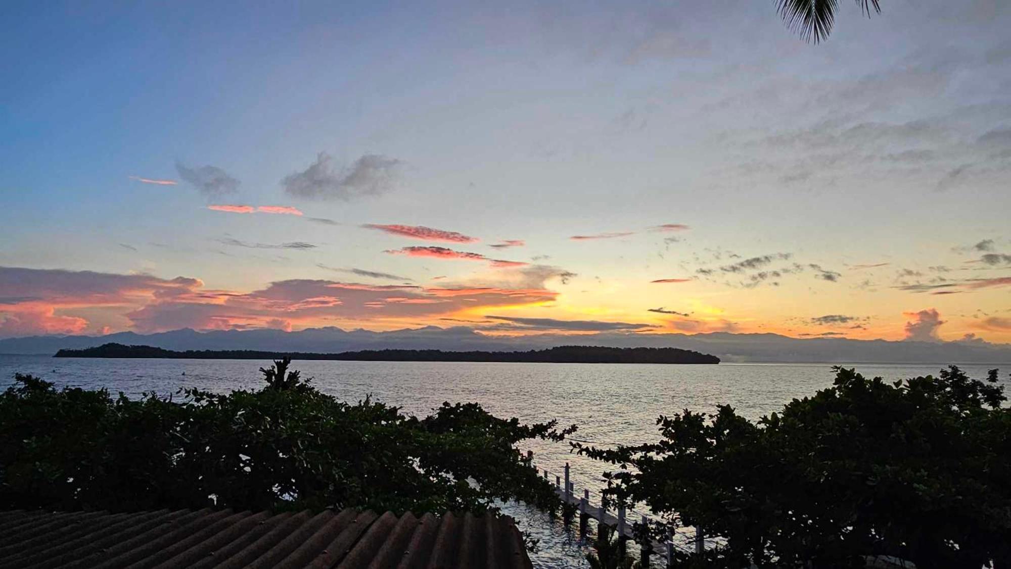 Eagles Nest Beach Resort Davao City Extérieur photo